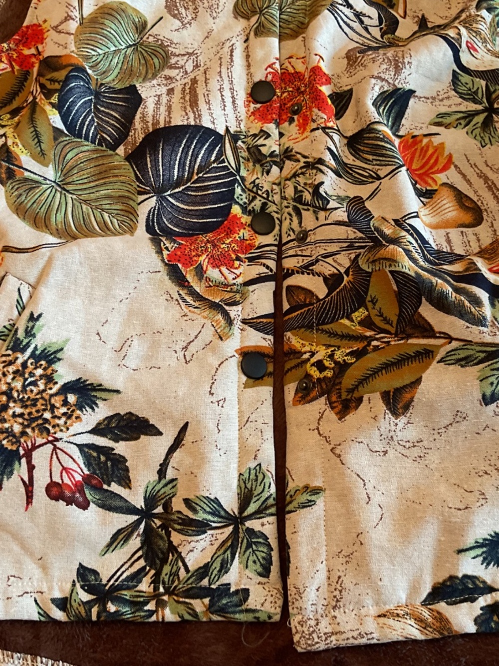 Vest - Picture 2 of 4